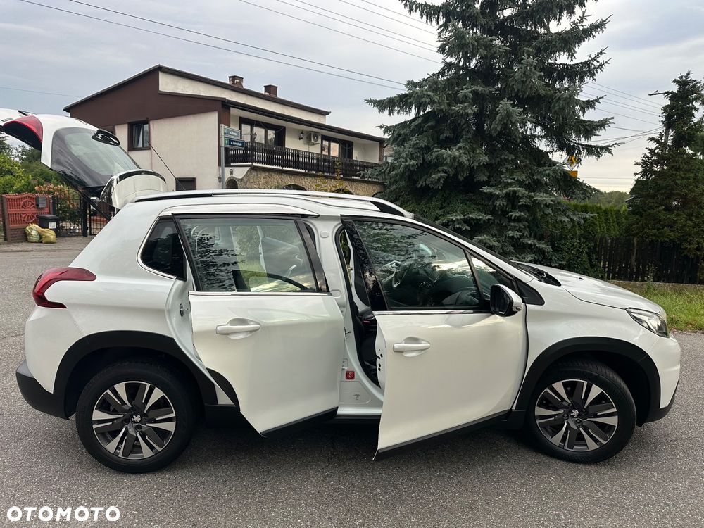Peugeot 2008 PureTech 110 Stop&Start Allure - 21