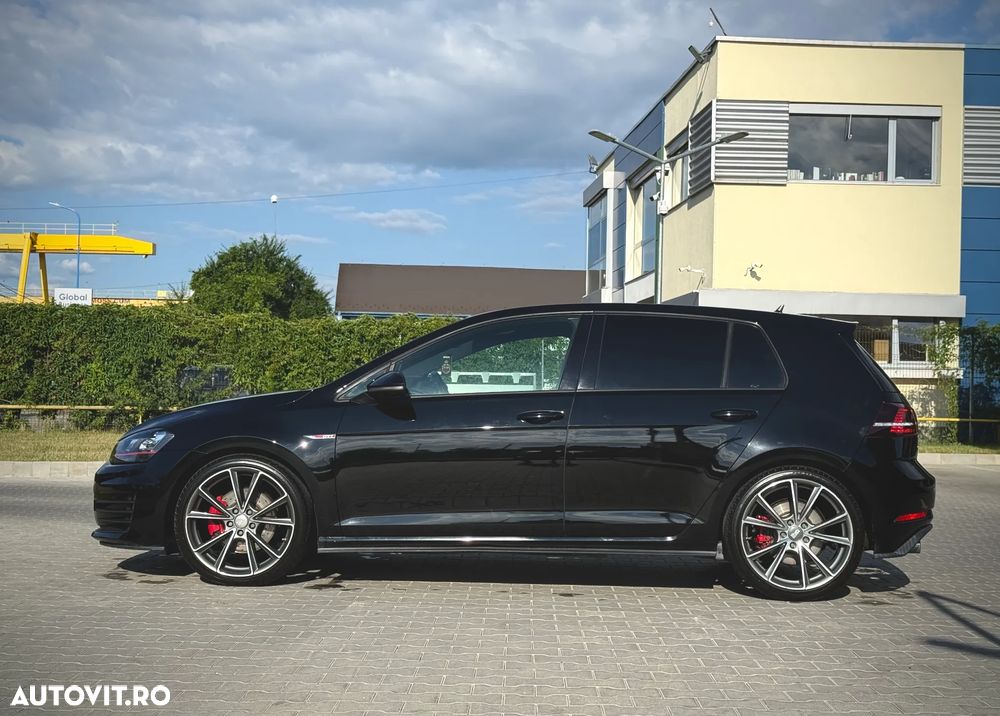 Volkswagen Golf 2.0 TSI BMT DSG GTI - 1