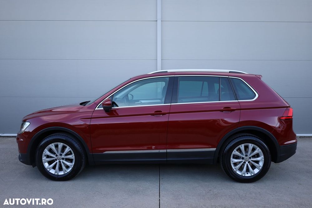 Volkswagen Tiguan - 4