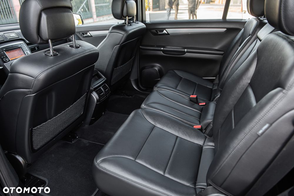 Mercedes-Benz Klasa R 350 CDI L DPF 4Matic 7G-TRONIC - 28