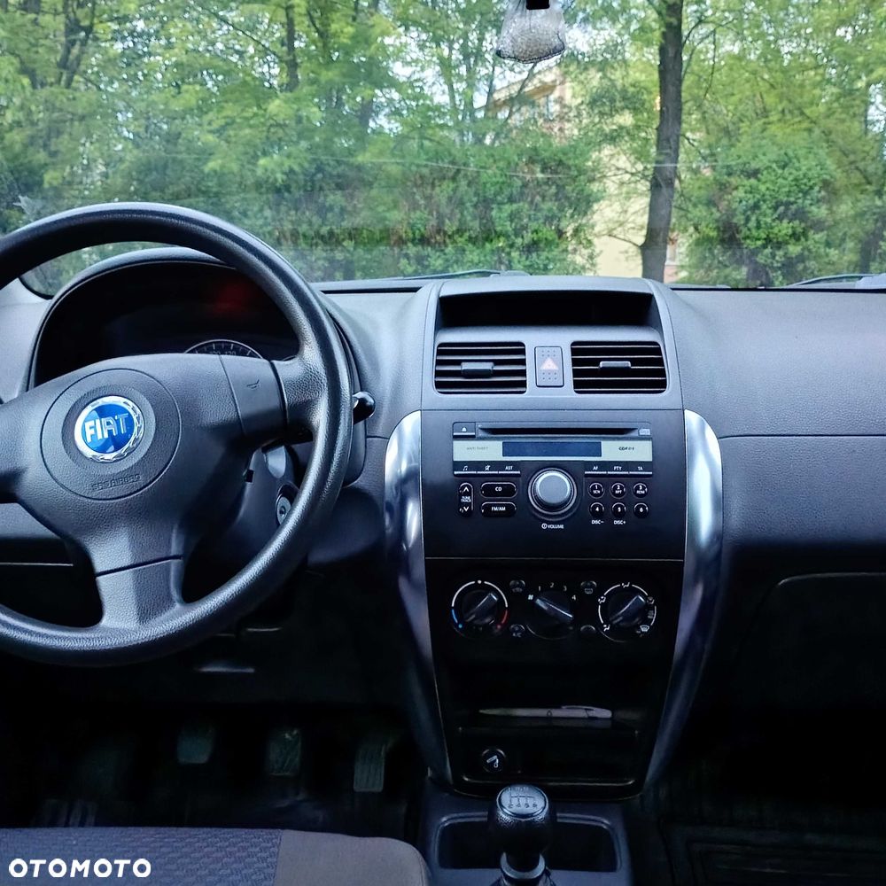 Fiat Sedici - 7