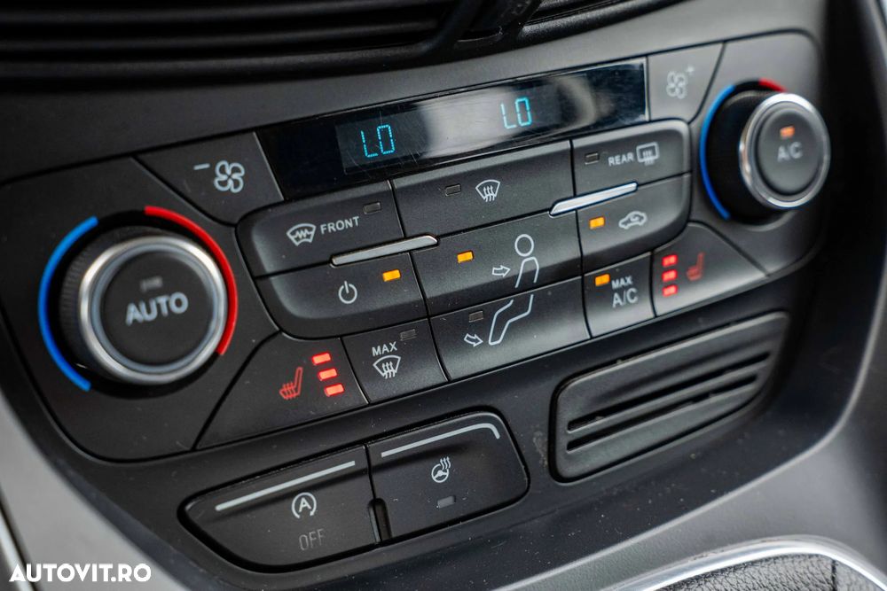 Ford Kuga 1.5 EcoBoost 2WD Trend - 32