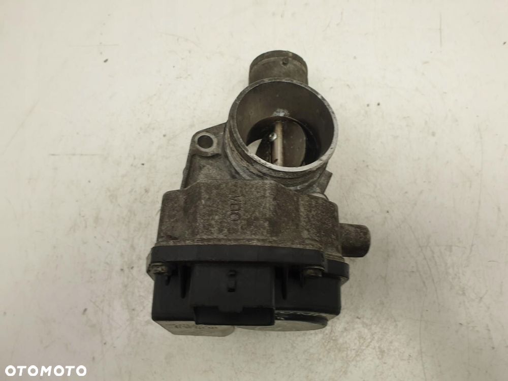 PRZEPUSTNICA Renault Laguna II 2.0 T _ 8200243886 - 3