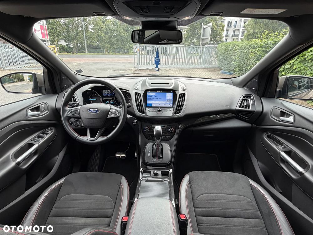 Ford Kuga 2.0 TDCi 4x4 ST-Line - 8