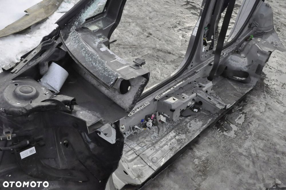 VOLKSWAGEN GOLF VII SŁUPEK PRÓG PRAWY HB 5D LA7N - 8