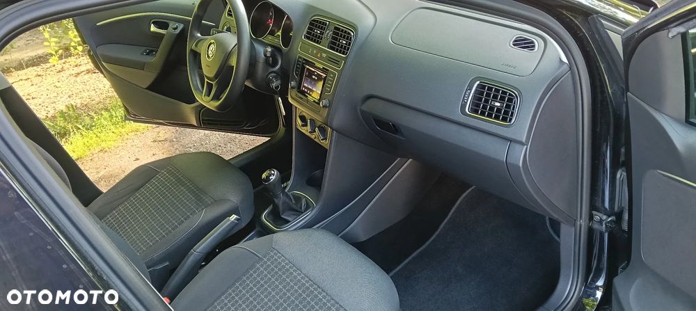 Volkswagen Polo - 17