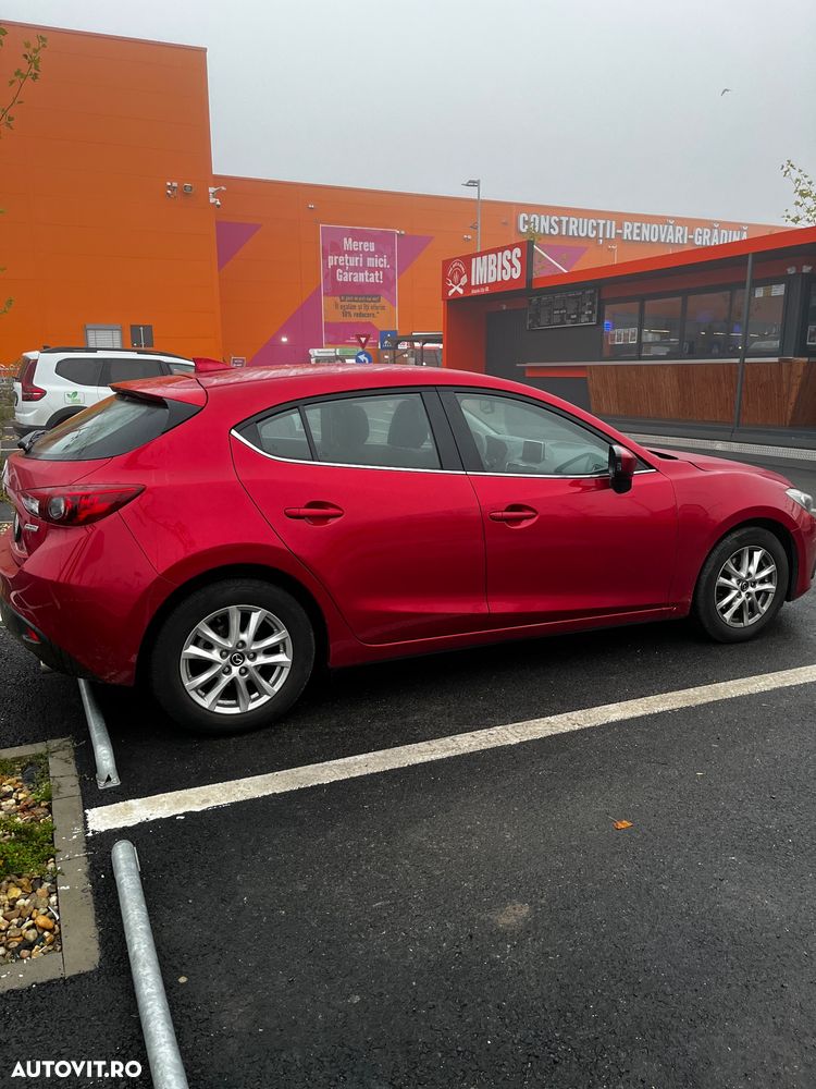 Mazda 3 2016 photo 3