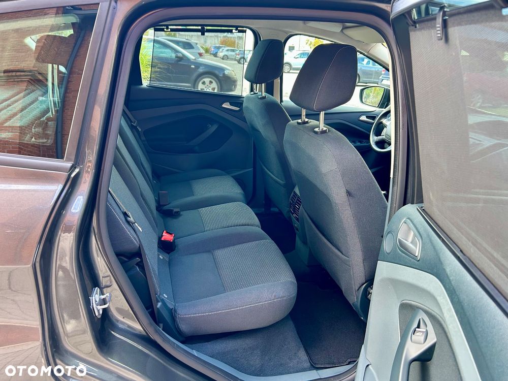 Ford C-MAX - 24