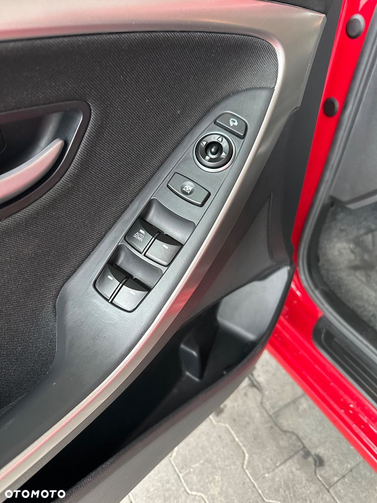 Hyundai i30 1.4 Classic - 14