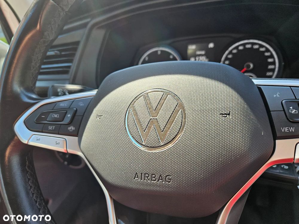 Volkswagen Transporter 2.0TDI 150KM - 19