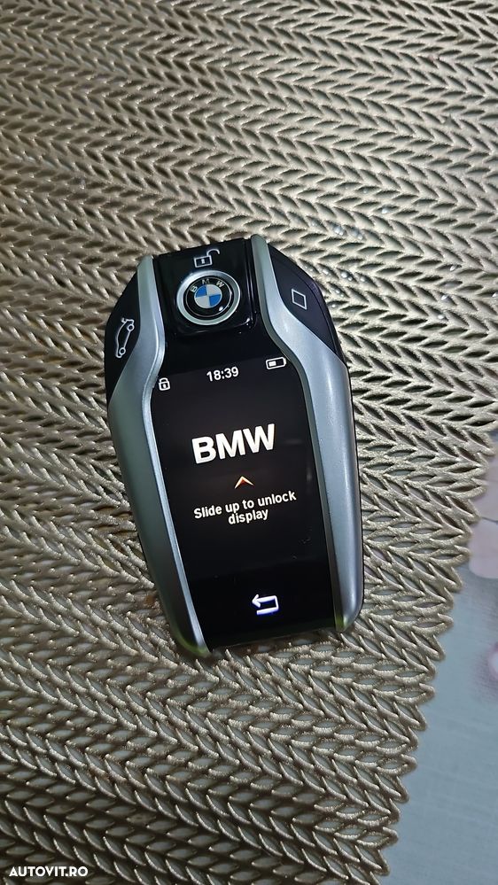 BMW Seria 7 730Ld xDrive - 36