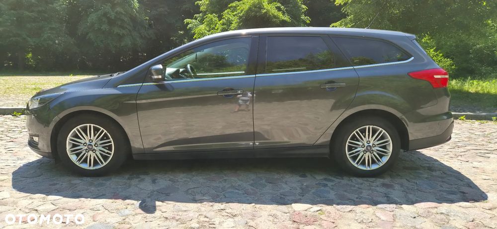 Ford Focus 1.0 EcoBoost Titanium Business - 3