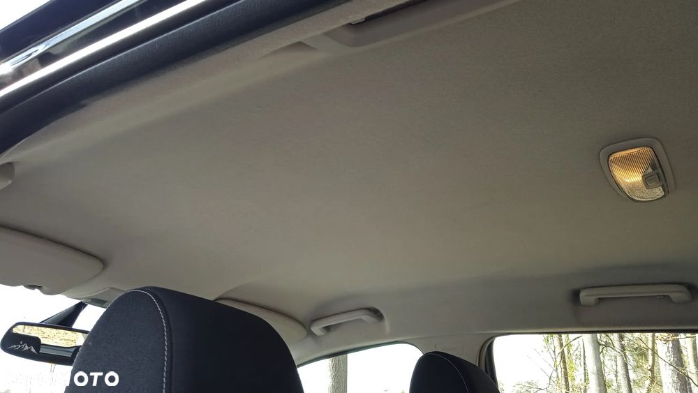 Ford Focus 2.0 TDCi Titanium - 16