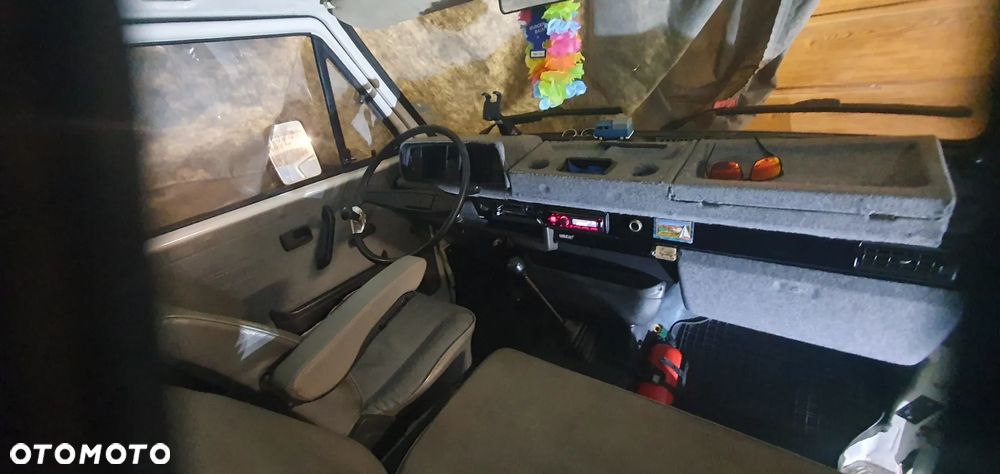 Volkswagen Transporter 253 2B2 - 9