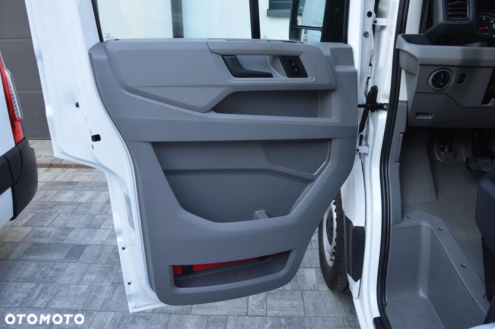 Volkswagen Crafter - 24