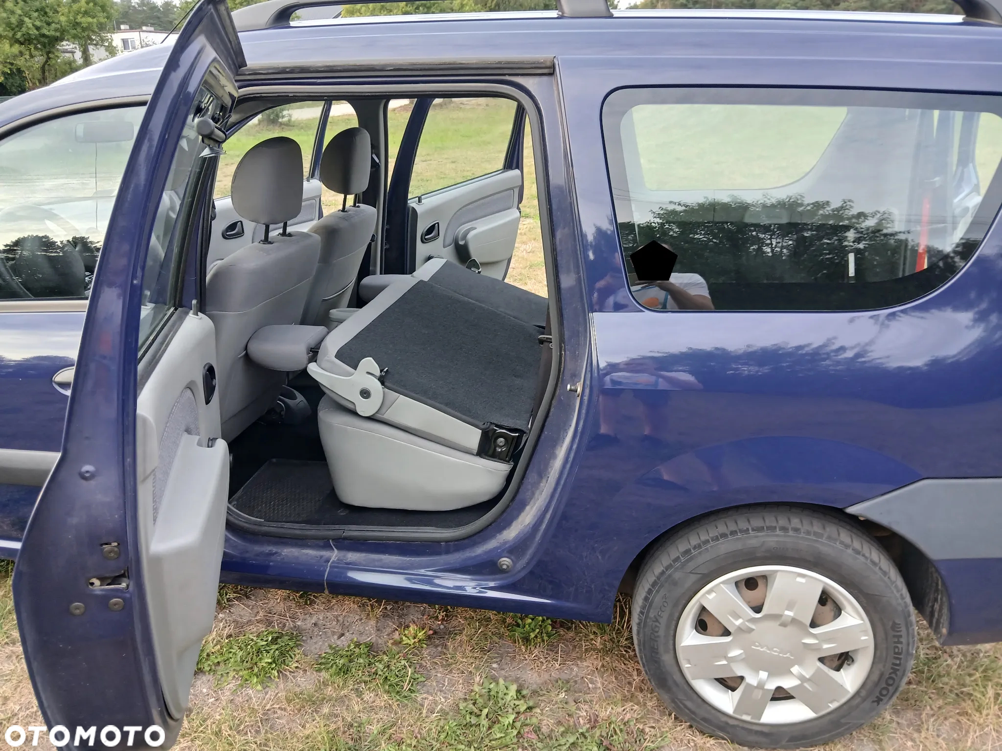 Dacia Logan MCV 1.6 16V Laureate - 11