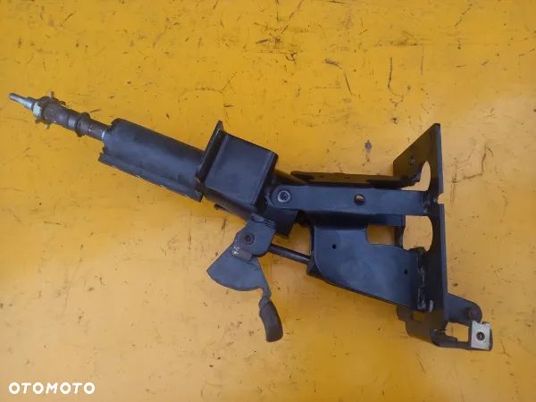 Kolumna kierownicza John Deere 6620 - 3