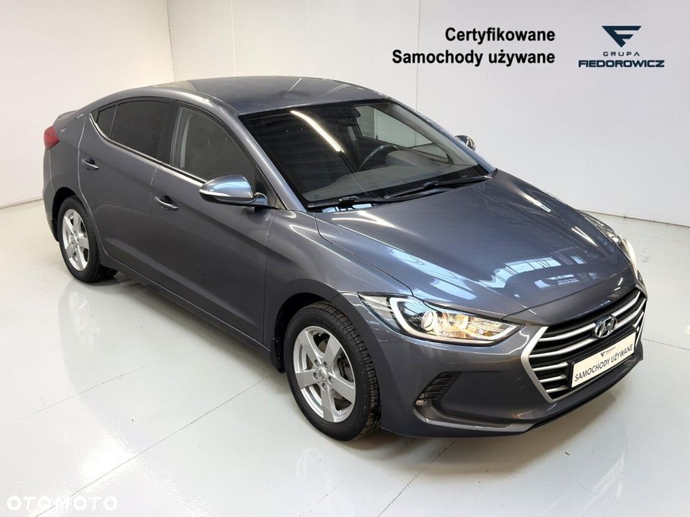 Hyundai Elantra 1.6 Classic Plus - 15