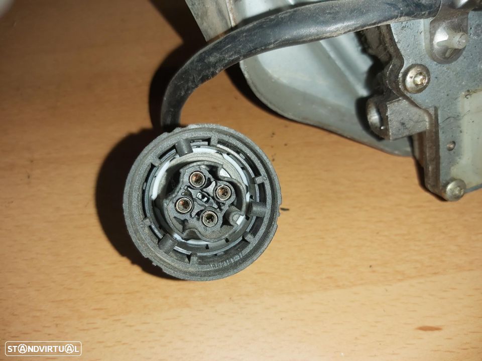 Motor limpa para brisas Bmw 318I - 2