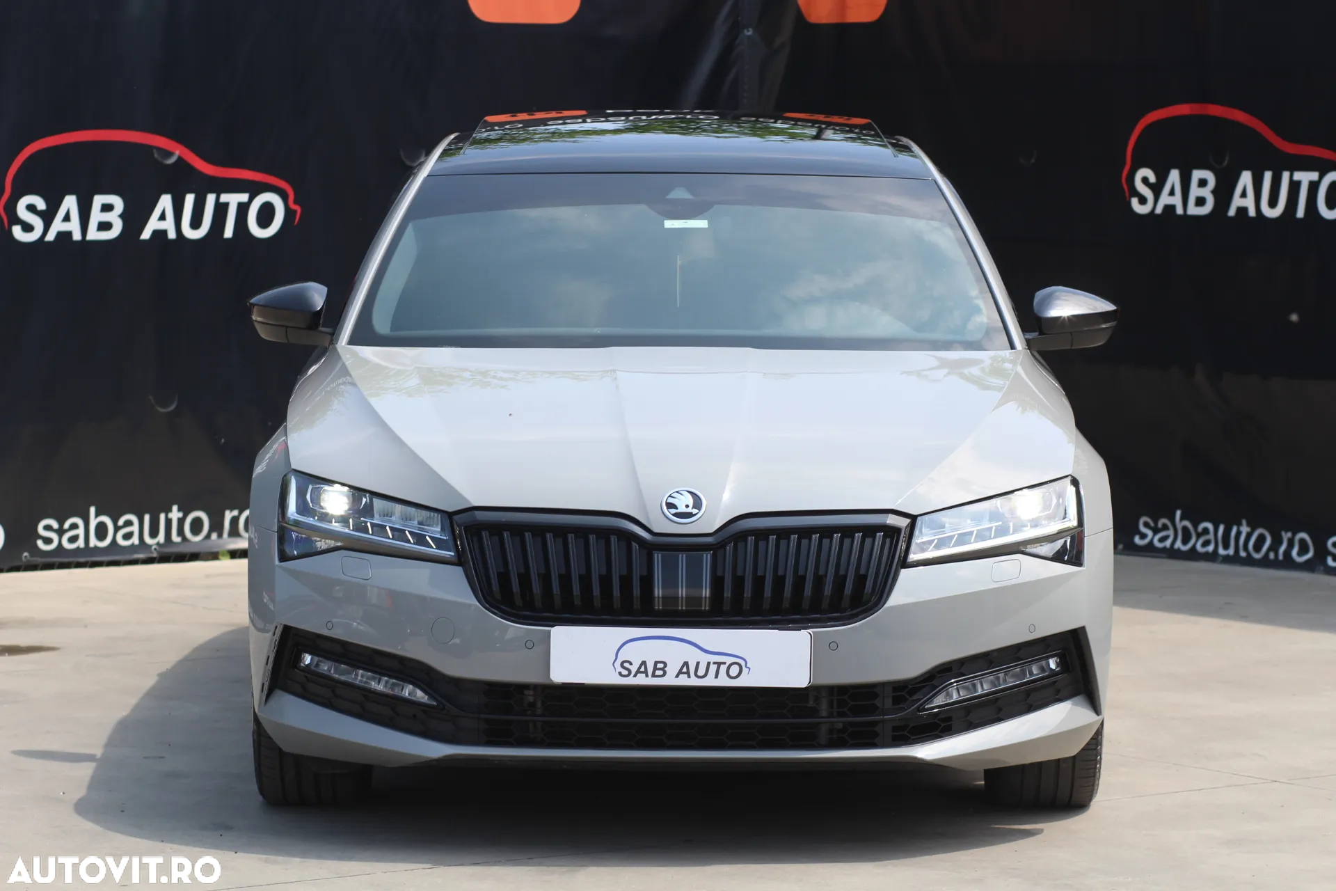 Skoda Superb 2.0 TSI 4X4 DSG Sportline - 2