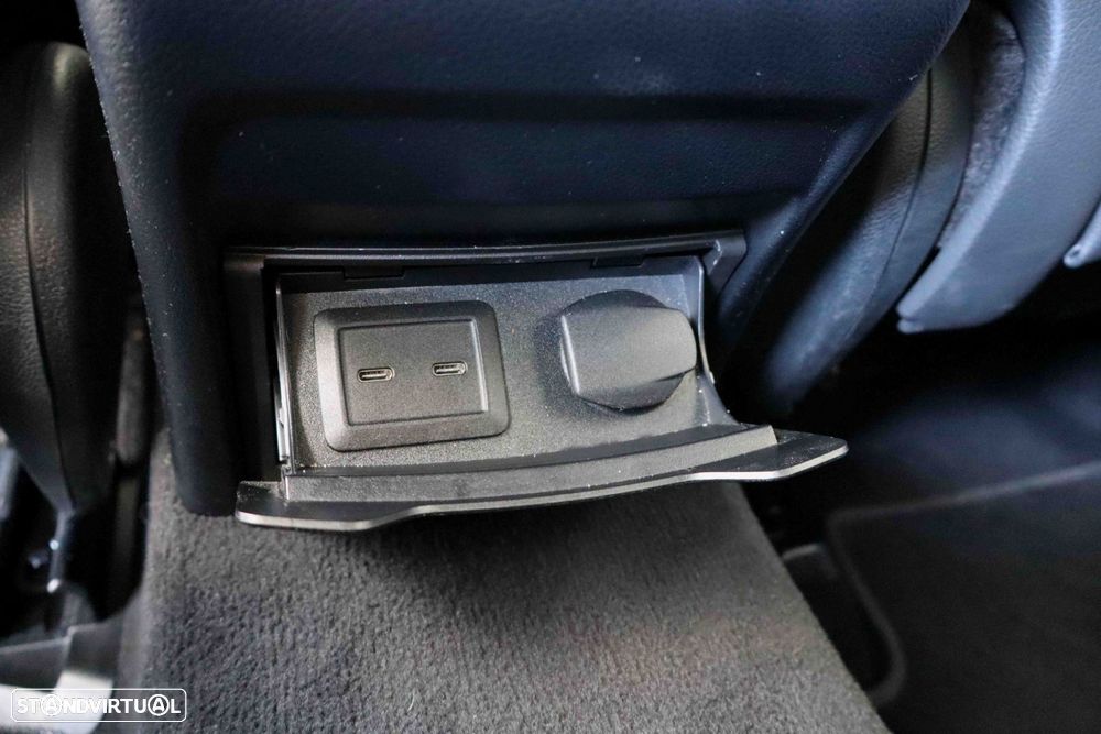 Mercedes-Benz GLC 300 - 54