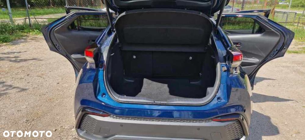 Toyota C-HR - 8