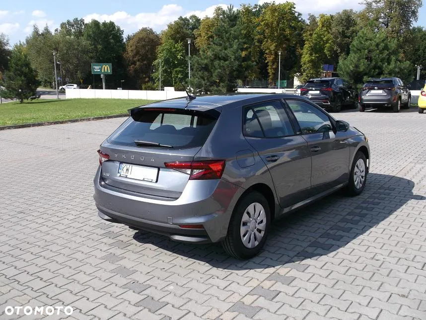 Skoda Fabia 1.0 Selection - 8
