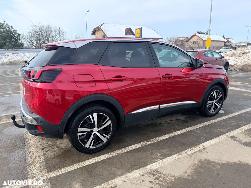 Peugeot 3008 PureTech 130 Stop & Start GPF EAT8 Allure - 5