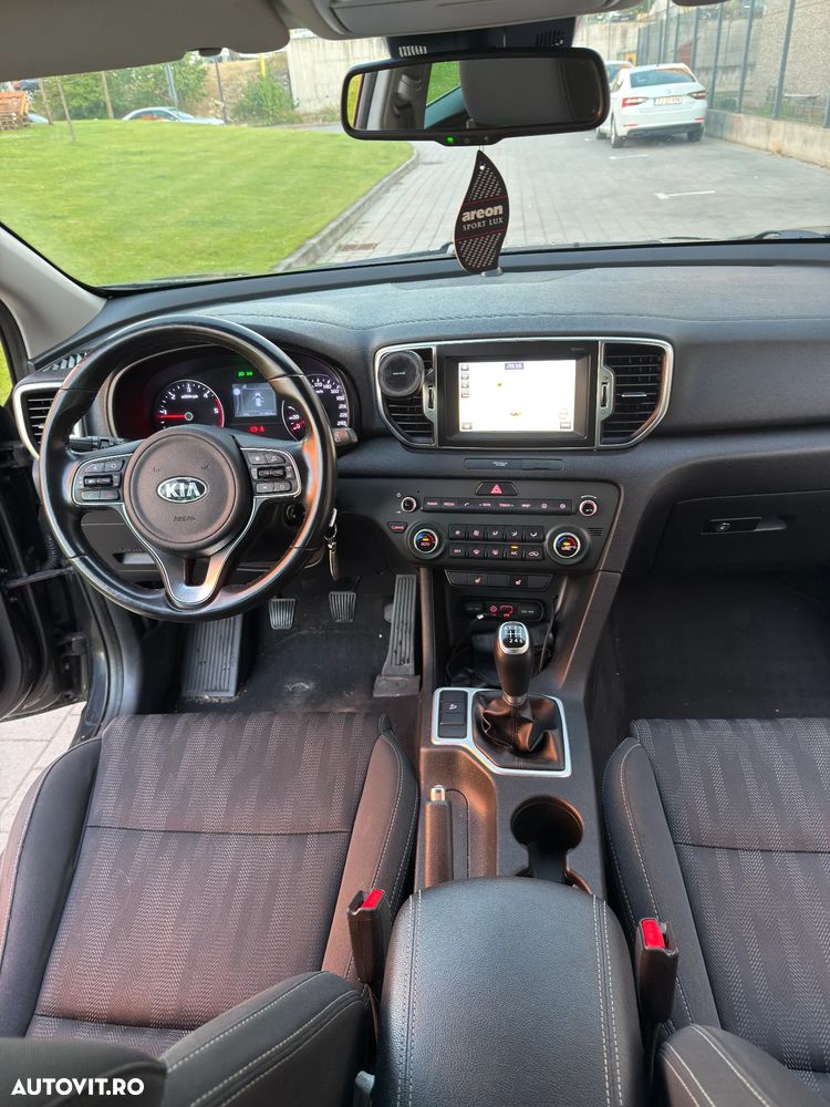 Kia Sportage 2,0 CRDI 2WD Vision - 18