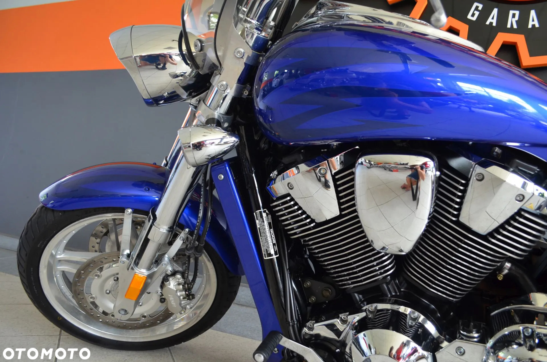 Honda VTX - 23