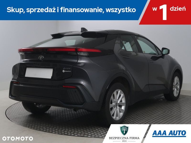 Toyota C-HR - 7