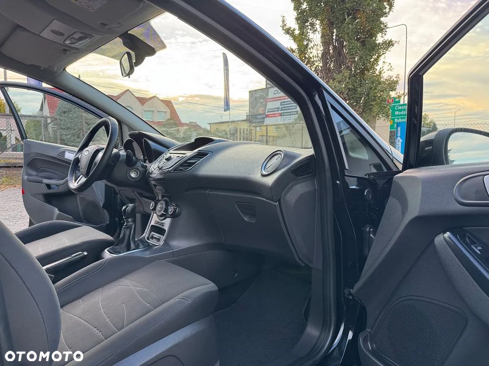 Ford Fiesta - 29