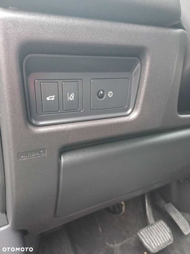 Land Rover Discovery Sport TD4 Landmark Edition - 25