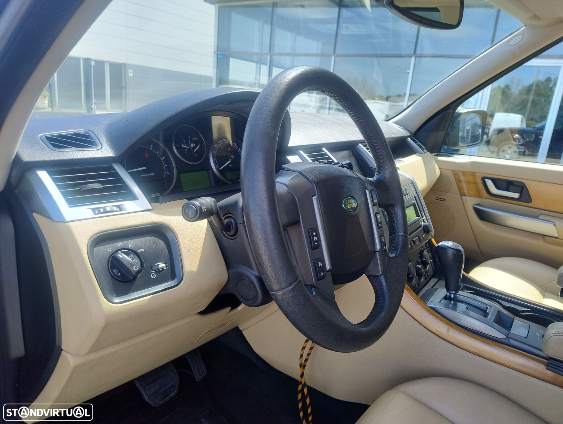Land Rover Range Rover Sport 2.7 TDV6 HSE - 15