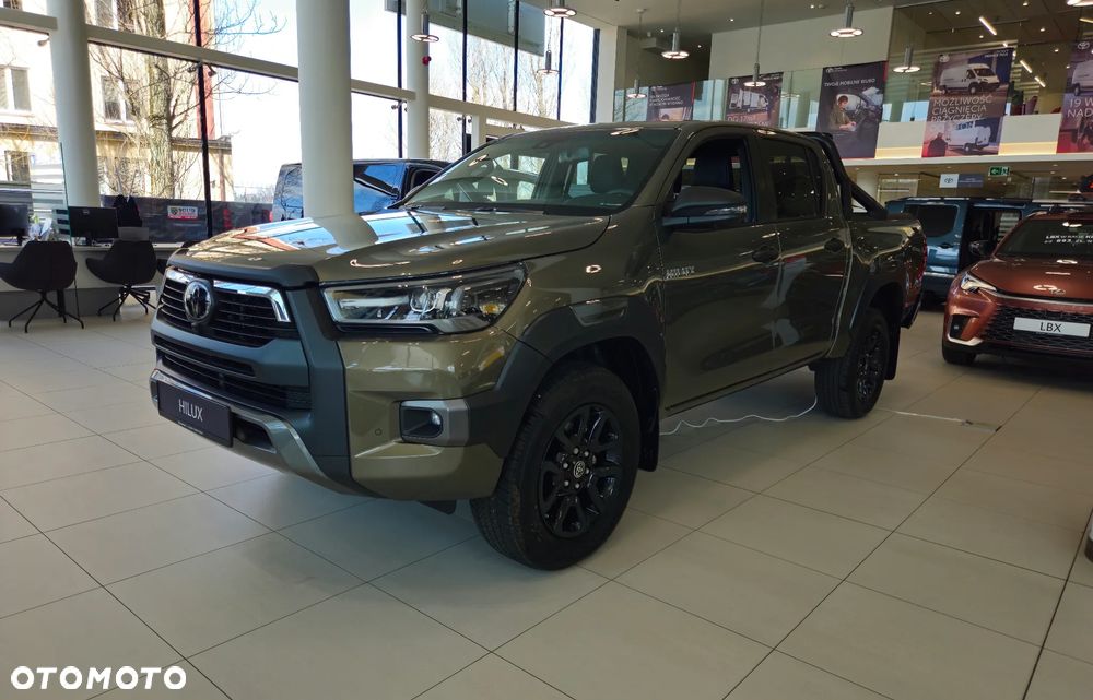 Toyota Hilux 2.8 D-4D Double Cab Invincible 4x4 - 4