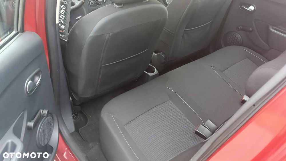 Dacia Sandero SCe 75 Essential - 9