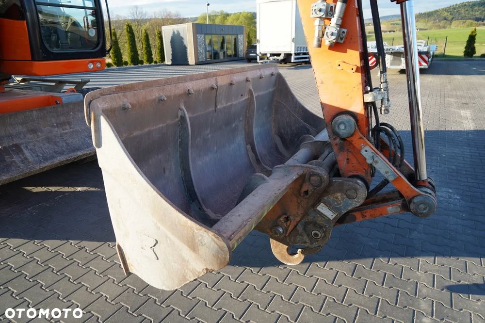 Liebherr A914 COMPACT / KOPARKA KOŁOWA / KOMPLET ŁYŻEK/ ORYGINALNY FABRYCZNY LAKIER / KLIMATYZACJA / KAMERY - 16