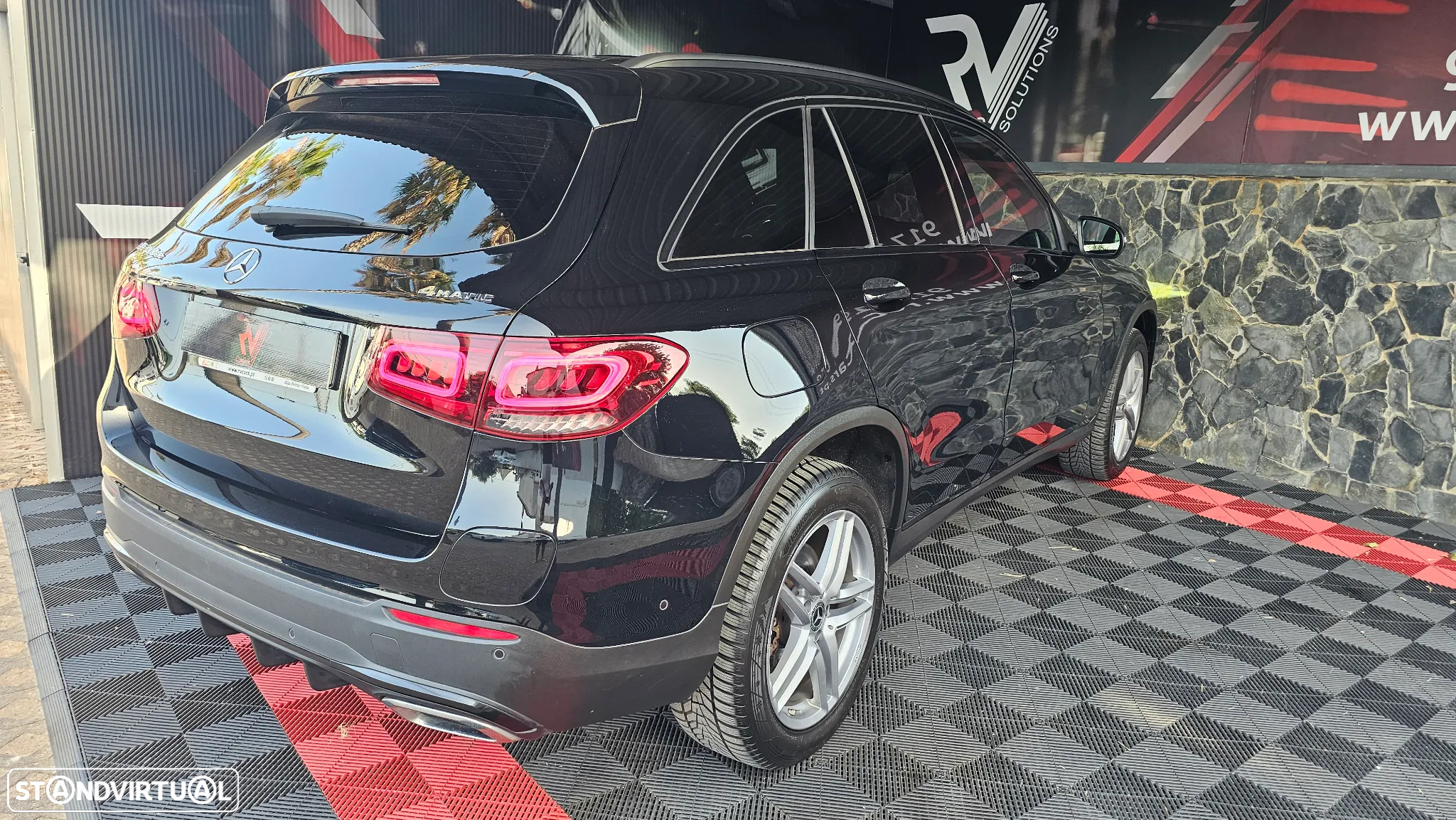 Mercedes-Benz GLC 300 de 4Matic 9G-TRONIC AMG Line - 12