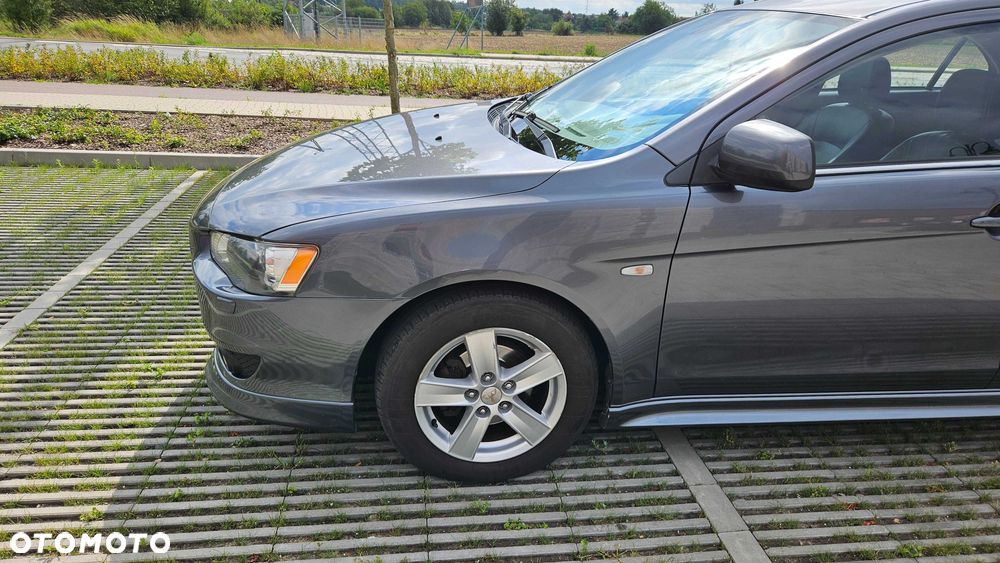 Mitsubishi Lancer - 5