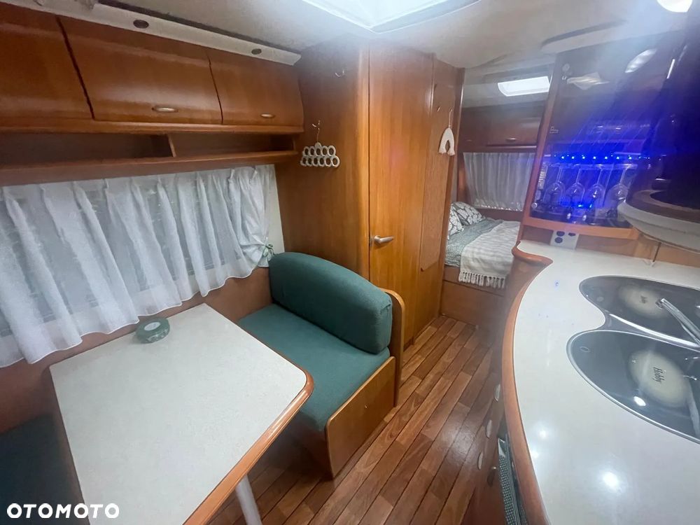 Hobby 460 Excellent - 8