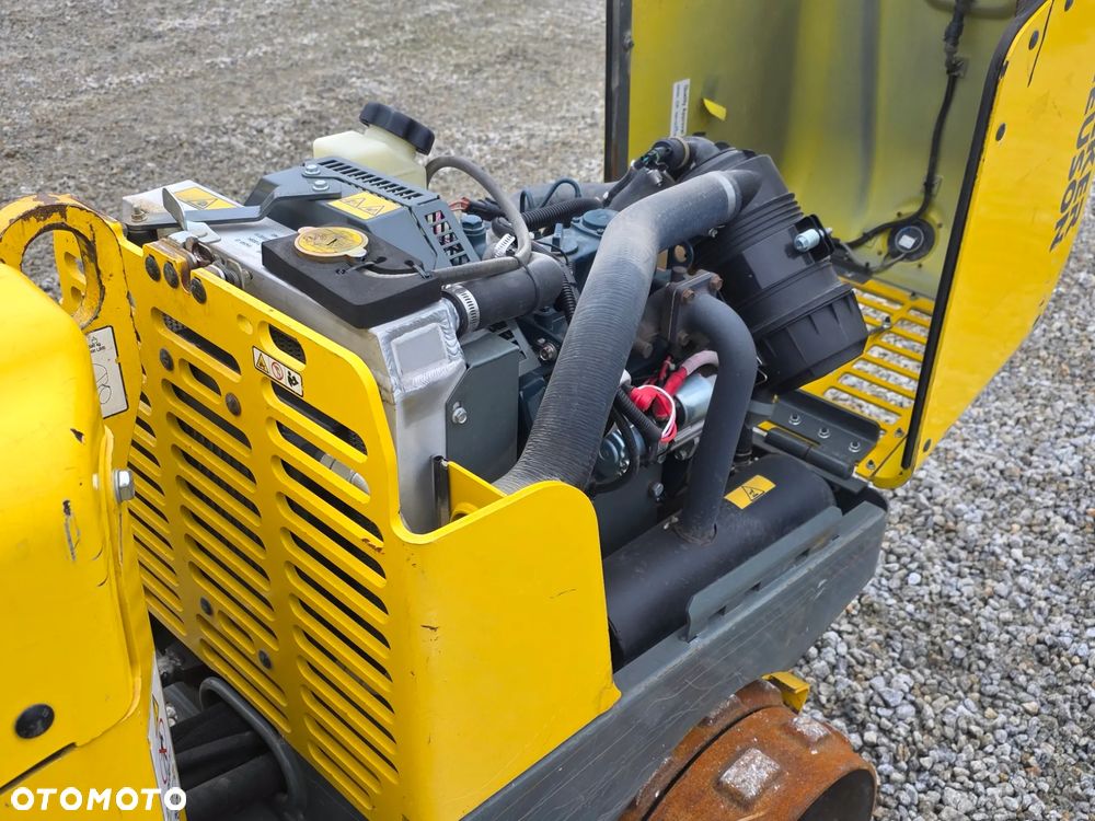 Wacker Neuson RTSC3 walec okołkowany zdalnie sterowany, silnik KUBOTA - 13
