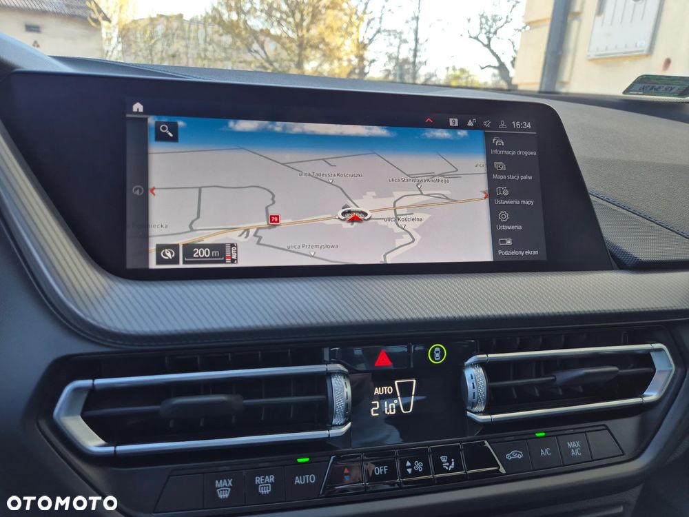 BMW Seria 2 218d M Sport sport - 23