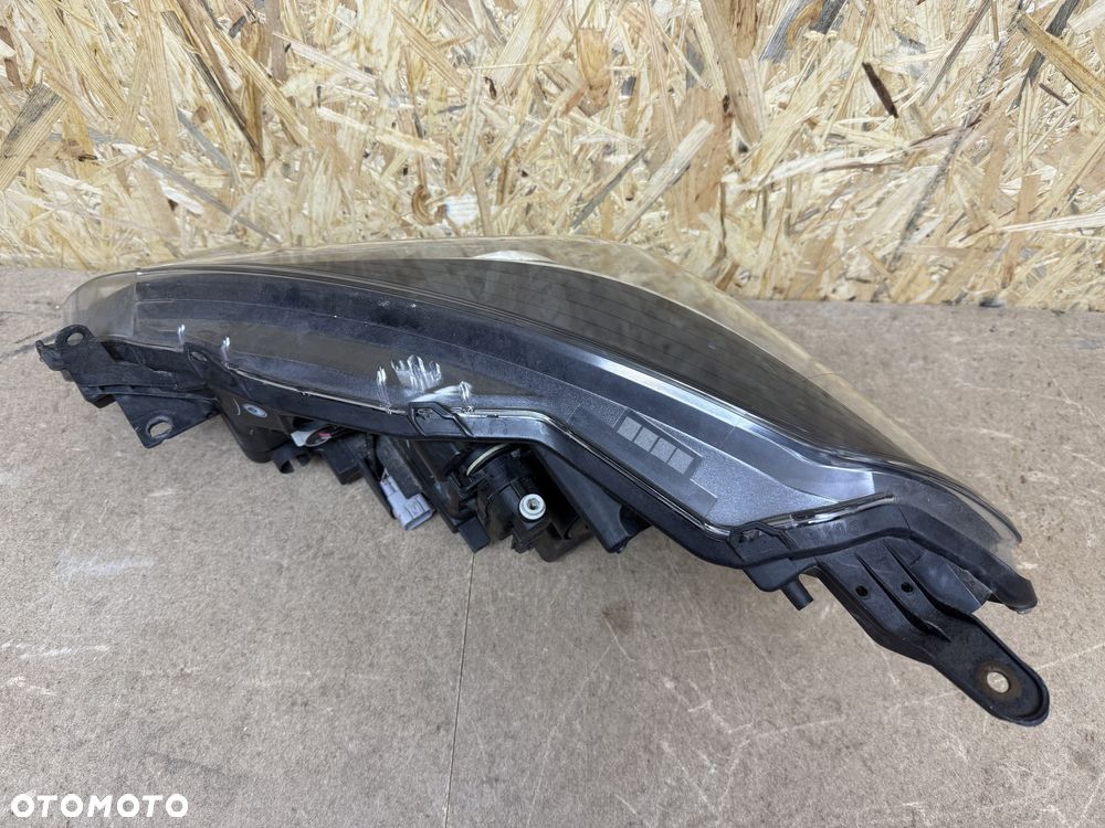 LAMPA PRZÓD PRAWA SOCZEWKA LED H7 LED TOYOTA YARIS III LIFT - 10