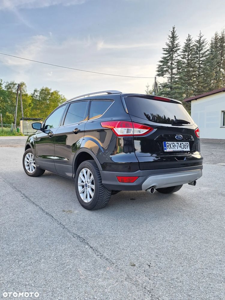 Ford Kuga 2.0 TDCi AWD Titanium - 4