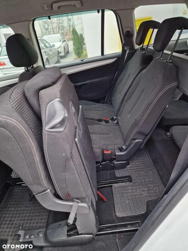 Citroën C4 Picasso - 33