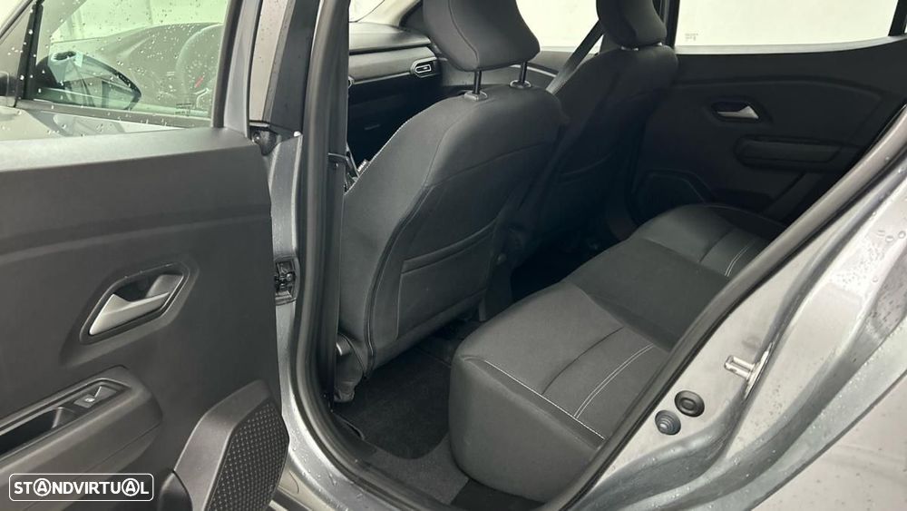 Dacia Sandero 1.0 TCe Expression CVT - 4