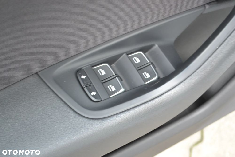 Audi A6 Avant - 23