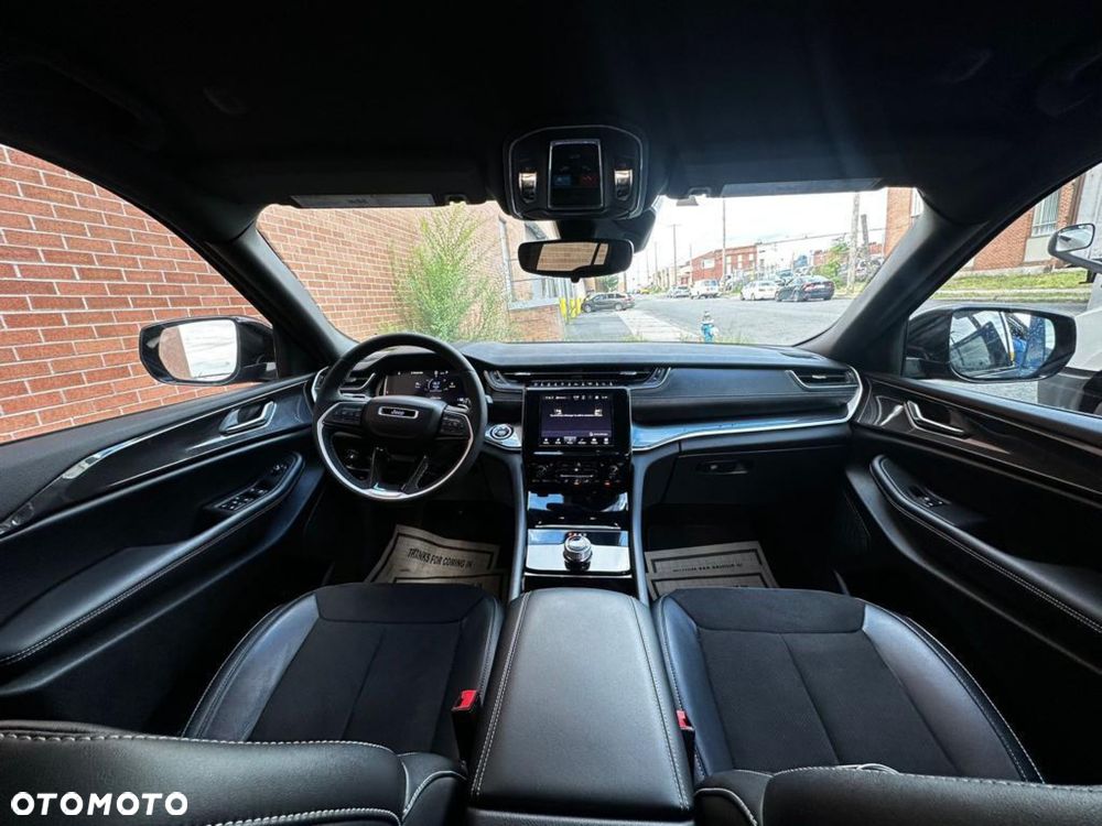 Jeep Grand Cherokee - 2