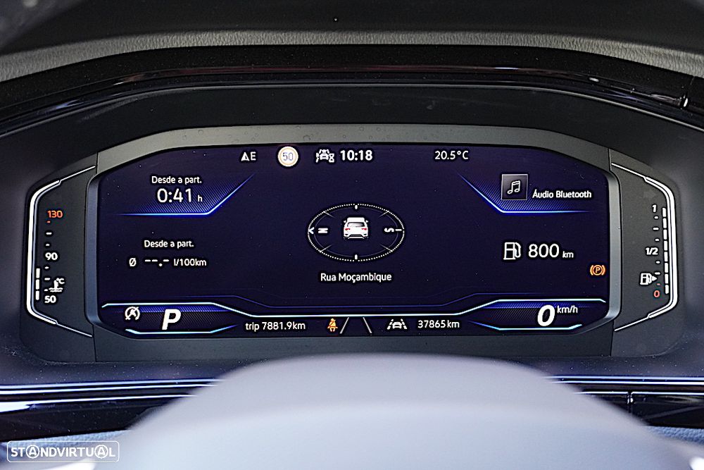 VW T-Roc 2.0 TDI R-Line DSG - 45