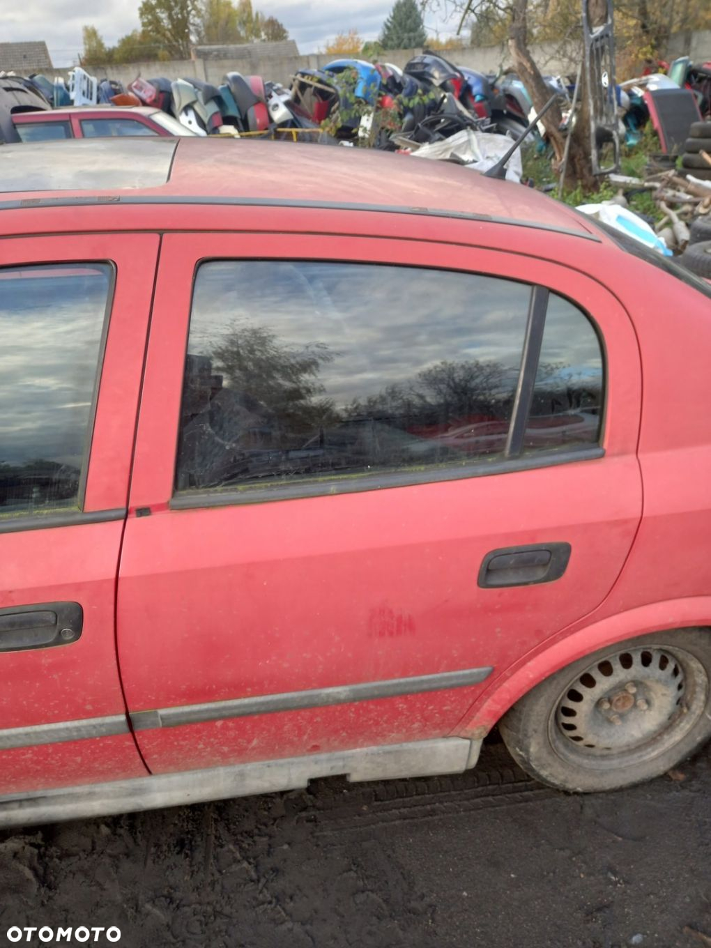 SZYBA Z Drzwi prawe przednie Opel astra G II 2001r Y 547 - 8